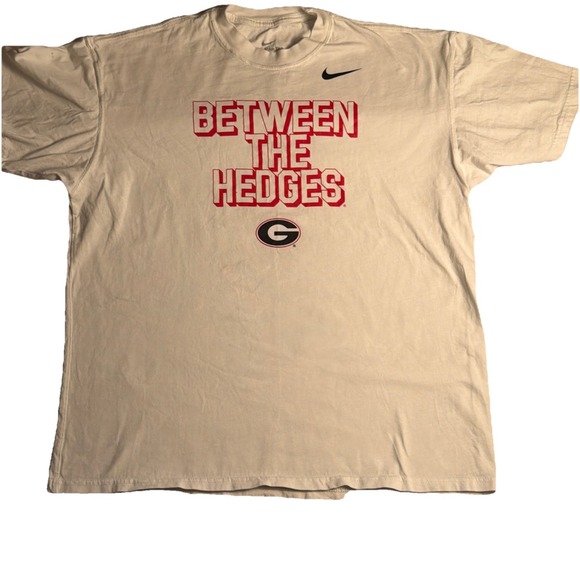 Nike Other - Nike Georgia Bulldogs Shirt Mens L Between The Hedges T Shirt Retro